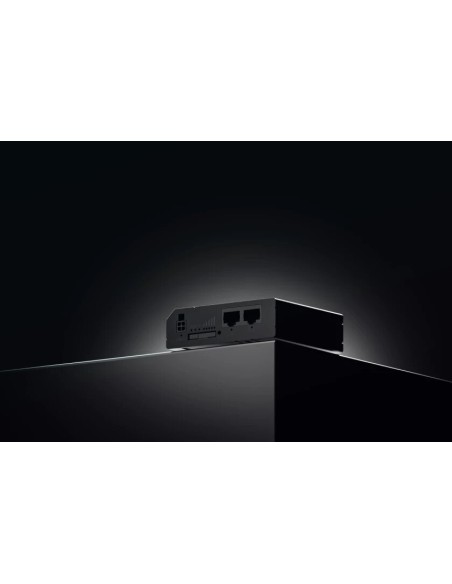 Ruter industrial RUT241 producto compacto y economico
